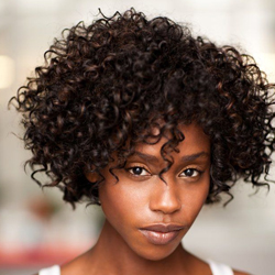 capelli afro donna